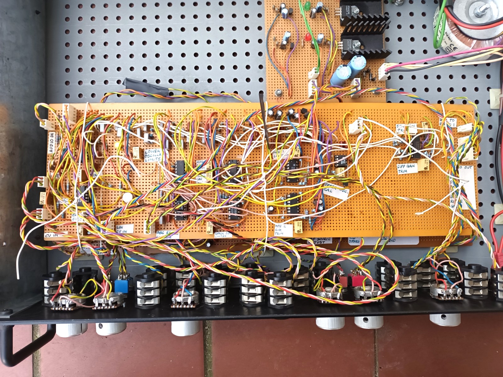 click to enlarge Interesting Electronics Dual
Analgue Frequency Shifter Circuit Boards Close Up