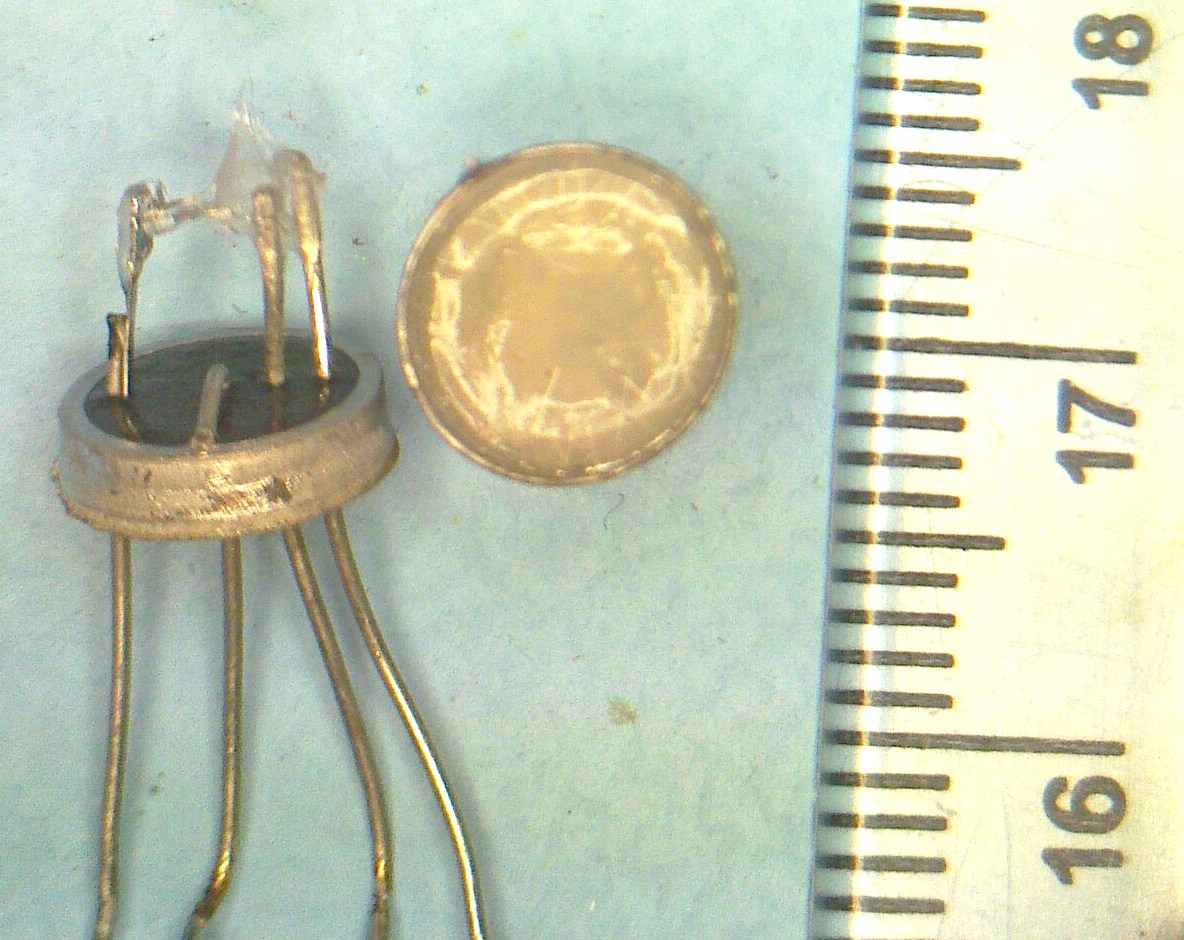 click to enlarge An AF117 Mullard Transistor
insides With Tin Whiskers And Scale