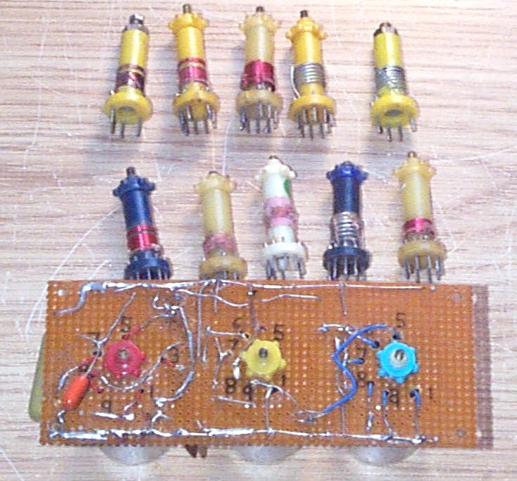 click to enlarge Picture Os Spare Denco Coils For
Various Frequencies And 80m Amateur Band Radio Circuit
