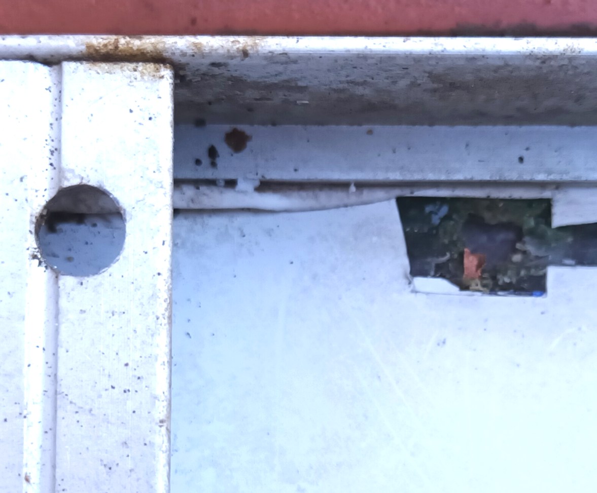 click to enlarge 12V Solar Panel GooD Wiring
Point Ready For New Soldered Connection