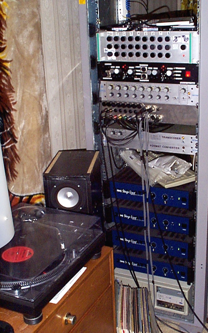 click to enlarge Henrys 8-Way Amplifier And
Ambisonic Surround Sound Equipment in 2005